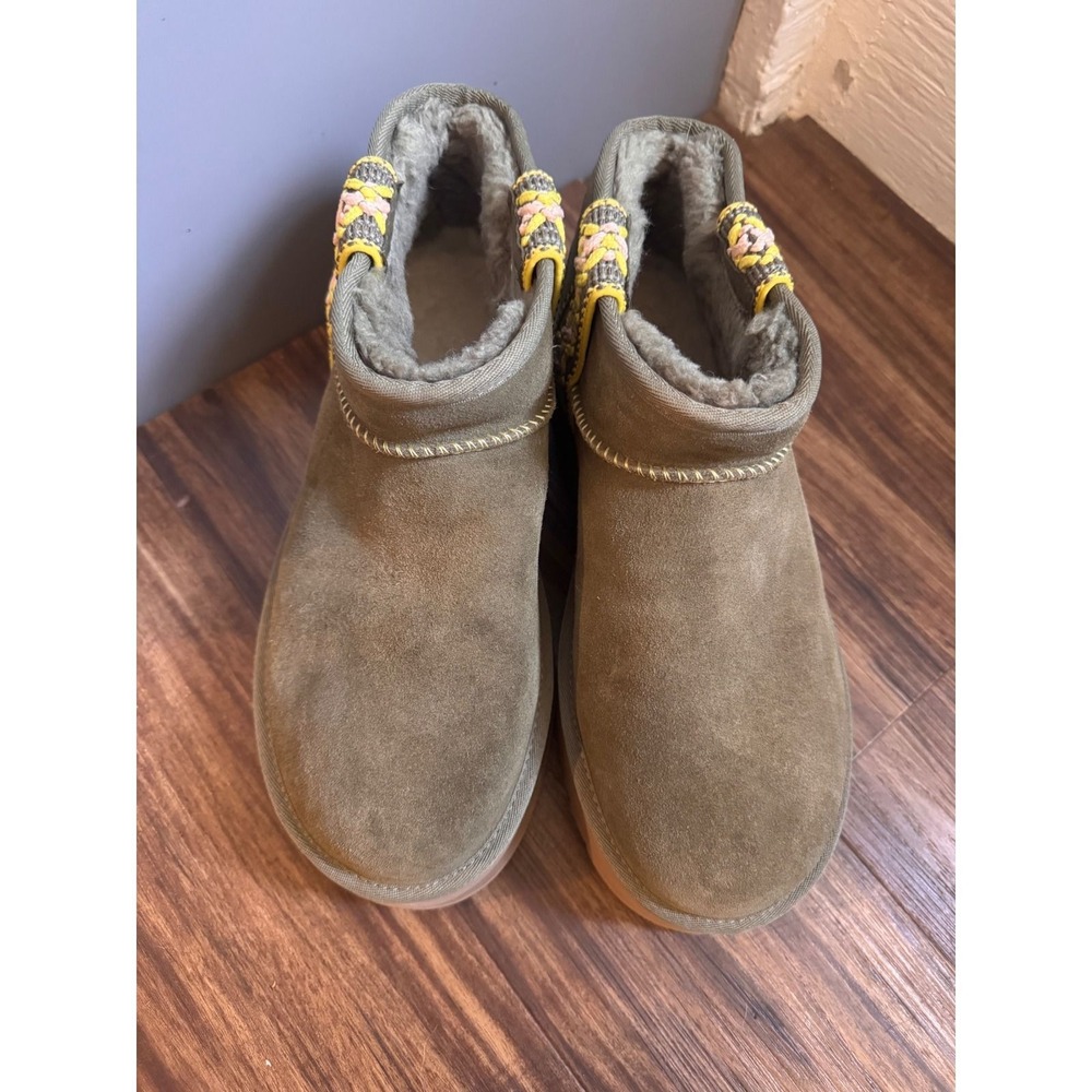 UGG Classic Ultra Mini Platform Burnt Olive Green Suede Boots Size 10.5/11 - Picture 3 of 8